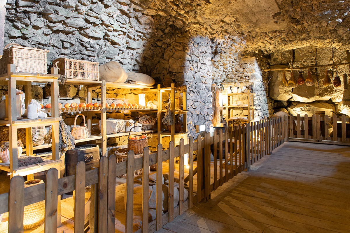 Château de Murol exposition